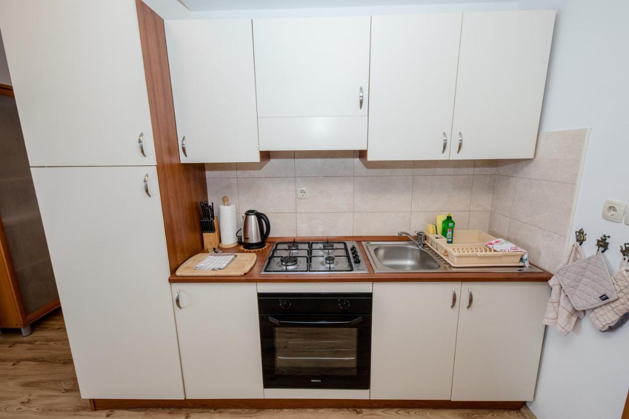 Apartments Scerbe 3103 Mundanije Kültér fotó